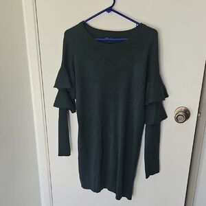 Romeo & Juliet Couture Forest Green Layered Sleeve Tunic